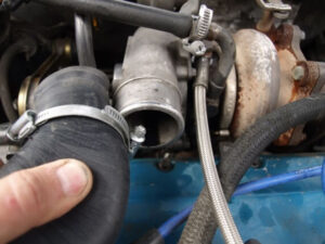 turbina_brosaet_maslo1